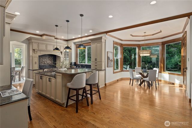 25818 NE 80th Street, Redmond, WA 98053
