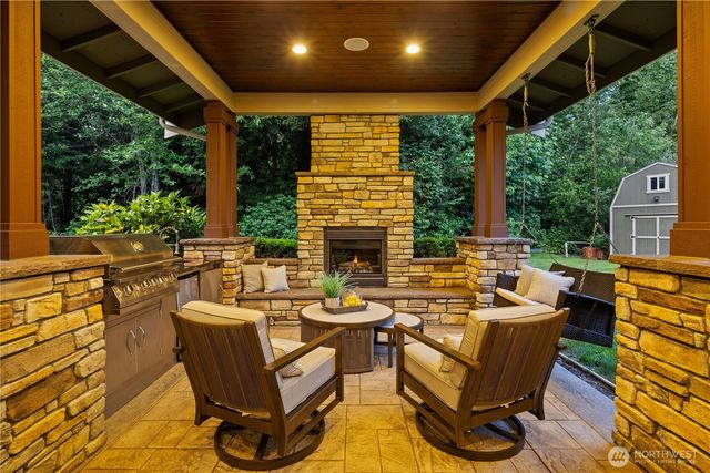 25818 NE 80th Street, Redmond, WA 98053
