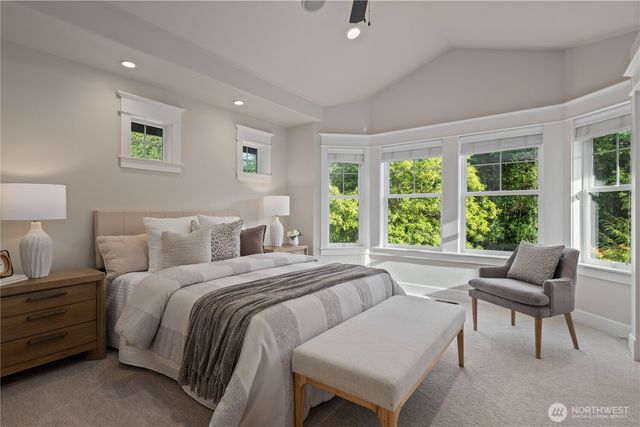 25818 NE 80th Street, Redmond, WA 98053