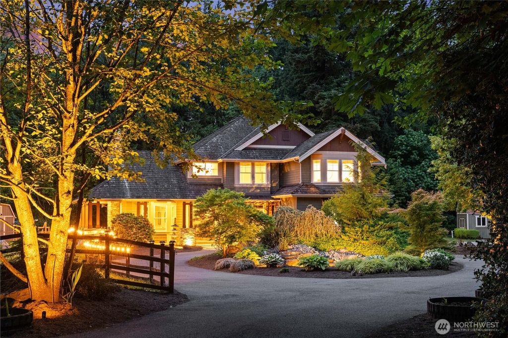 25818 NE 80th Street, Redmond, WA 98053