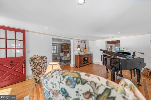 2151 WENTZ CHURCH RD, Lansdale, PA 19446