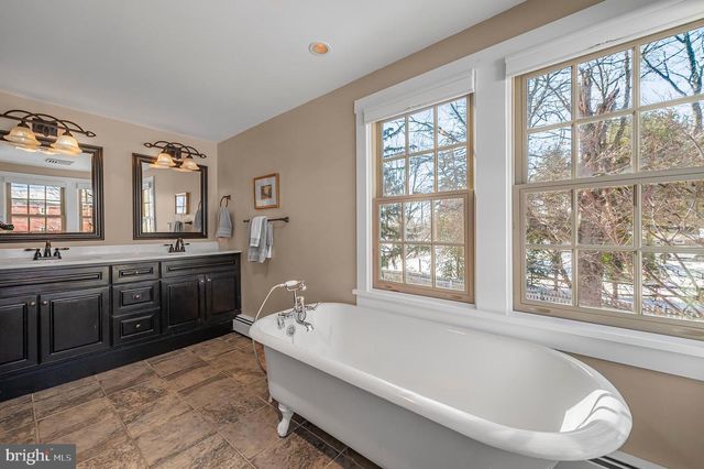 2151 WENTZ CHURCH RD, Lansdale, PA 19446