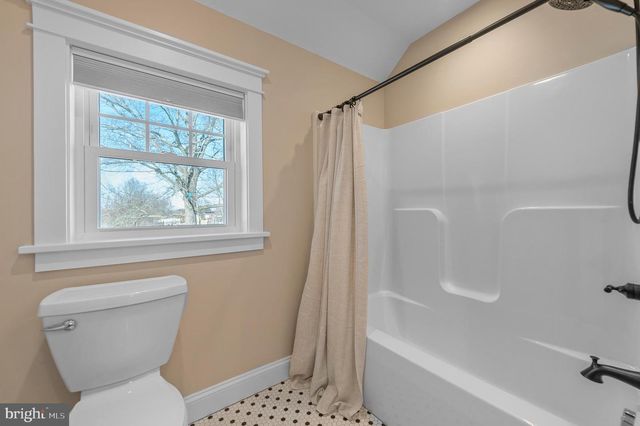 2151 WENTZ CHURCH RD, Lansdale, PA 19446