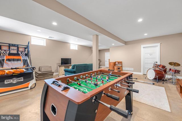 2151 WENTZ CHURCH RD, Lansdale, PA 19446