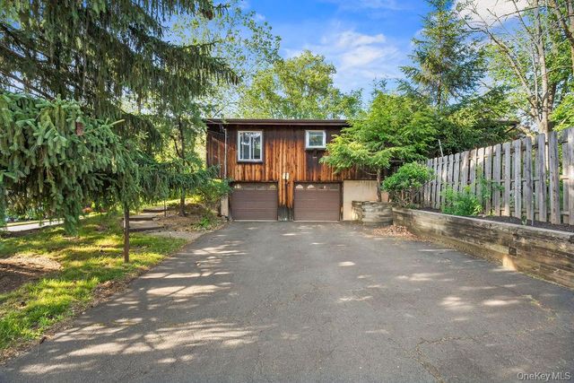 103 Waters Edge, Congers, NY 10920