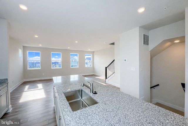 10771 MILLPORT ST, White Plains, MD 20695