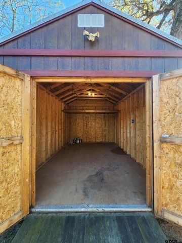 7679 Lindy Lane, Frankston, TX 75763