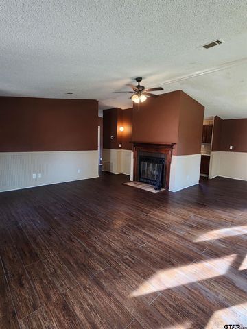 7679 Lindy Lane, Frankston, TX 75763