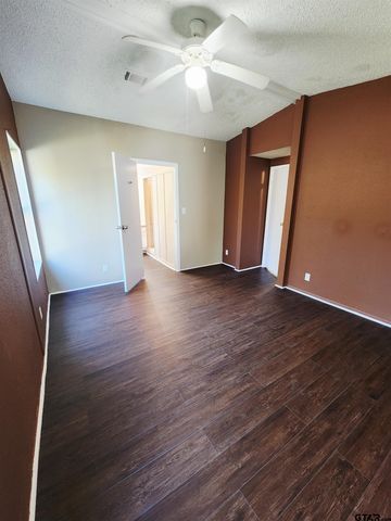 7679 Lindy Lane, Frankston, TX 75763