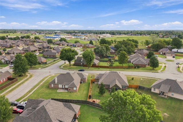 12648 N 124th East Avenue, Collinsville, OK 74021
