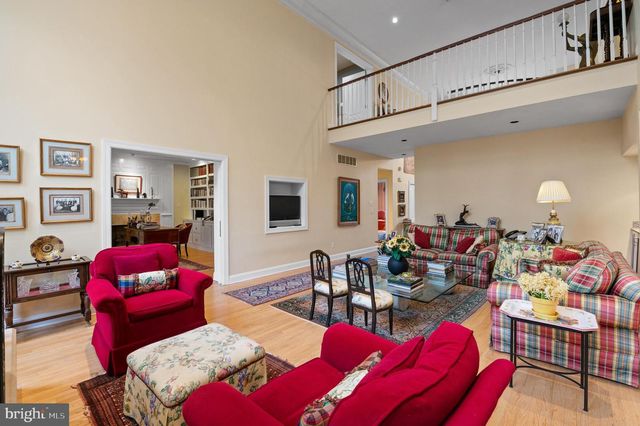 1285 S AVIGNON DR, Gladwyne, PA 19035