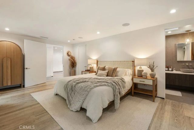 8130 Gould, Los Angeles, CA 90046