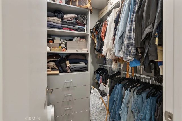 8130 Gould, Los Angeles, CA 90046