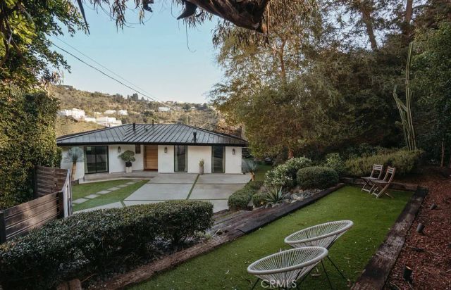 8130 Gould, Los Angeles, CA 90046