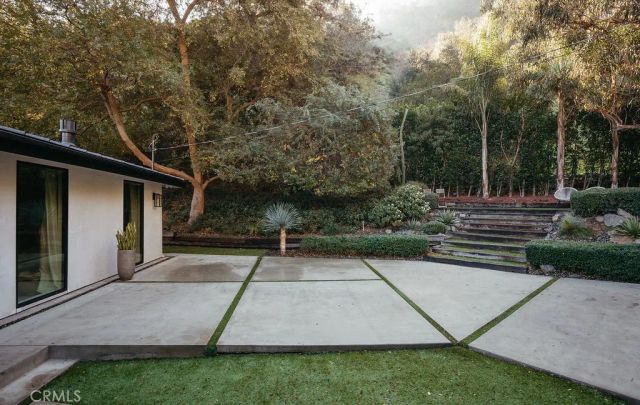 8130 Gould, Los Angeles, CA 90046