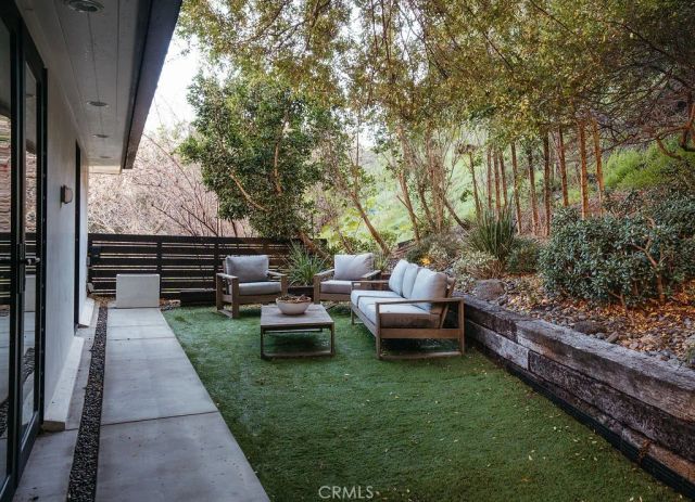 8130 Gould, Los Angeles, CA 90046