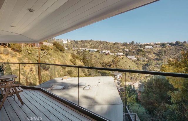 8130 Gould, Los Angeles, CA 90046