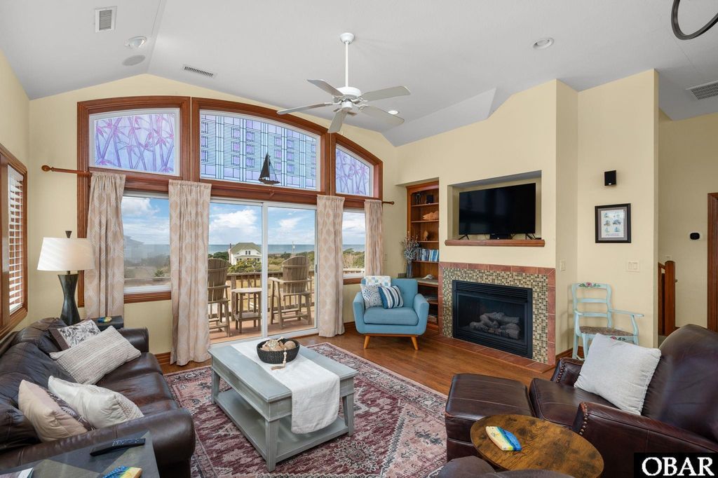 Image 12 of property listing at 25203 Bold Dune Drive Lot 1, Waves, NC 27982