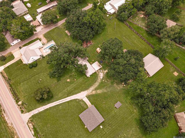 35467 La Hwy 74, Geismar, LA 70734