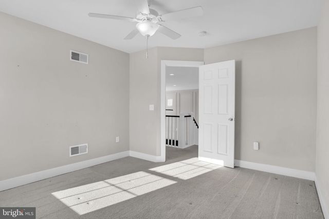 4 PEYTON DR, Carlisle, PA 17015