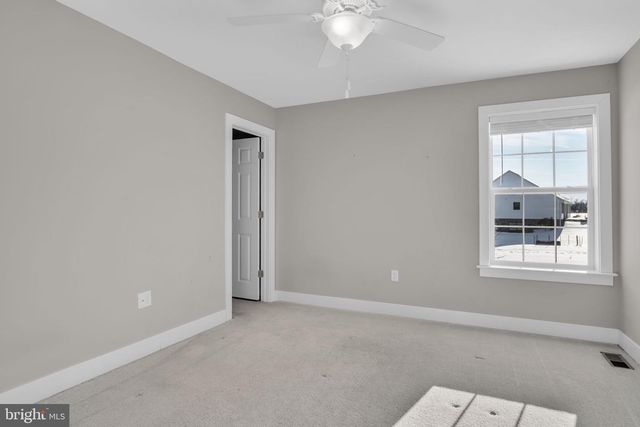 4 PEYTON DR, Carlisle, PA 17015