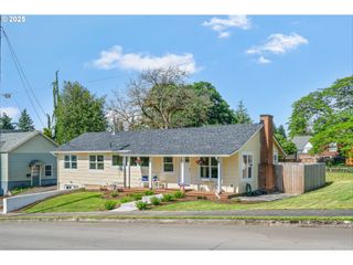 1331 Ne DALLAS St, Camas, WA 98607