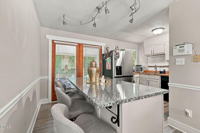 9 Cairn Court, Durham, NC 27705