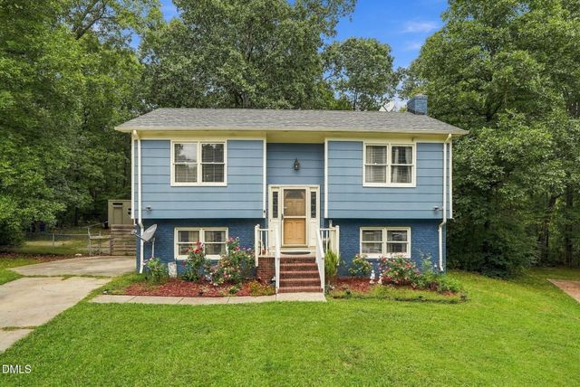 9 Cairn Court, Durham, NC 27705