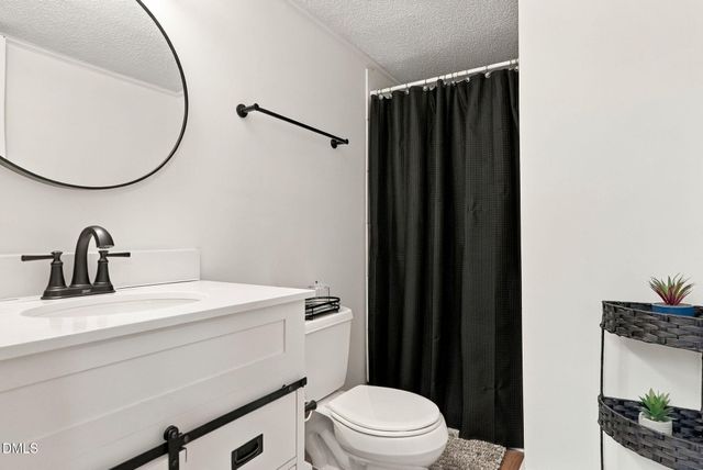 9 Cairn Court, Durham, NC 27705
