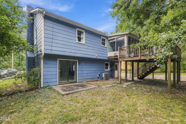 9 Cairn Court, Durham, NC 27705