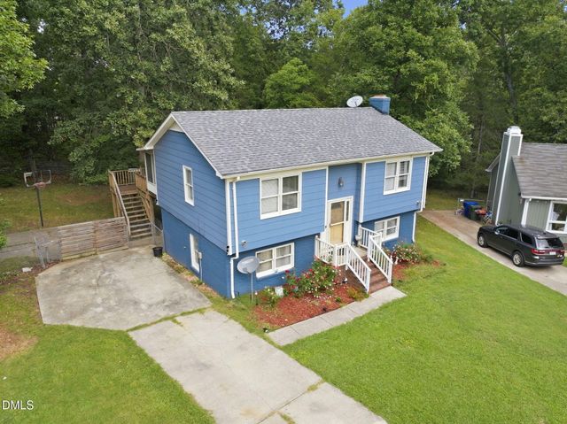 9 Cairn Court, Durham, NC 27705