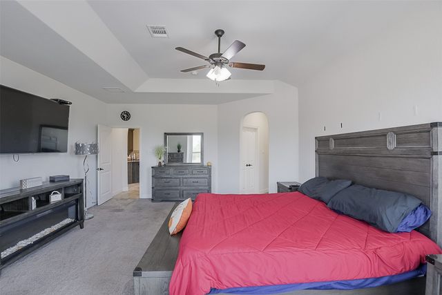 4111 Roberts Lane, Midlothian, TX 76065