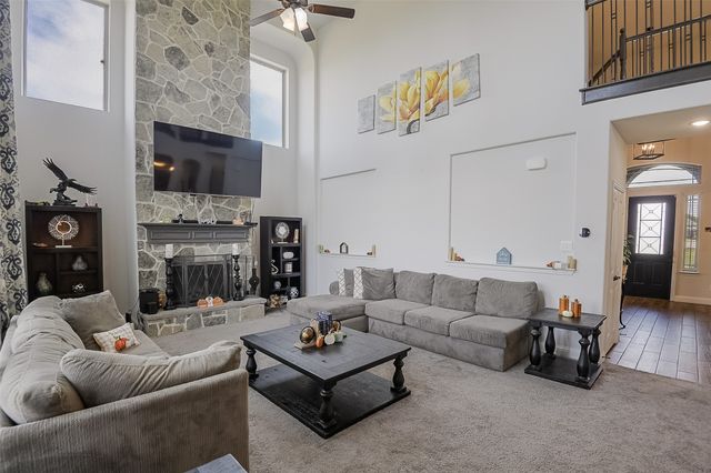 4111 Roberts Lane, Midlothian, TX 76065