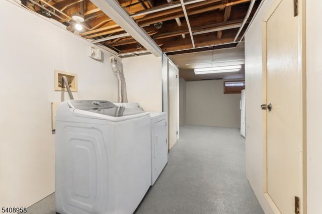 60 White Oak Rd, Parsippany-troy Hills Twp., NJ 07054