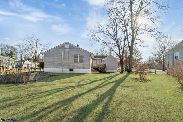 60 White Oak Rd, Parsippany-troy Hills Twp., NJ 07054