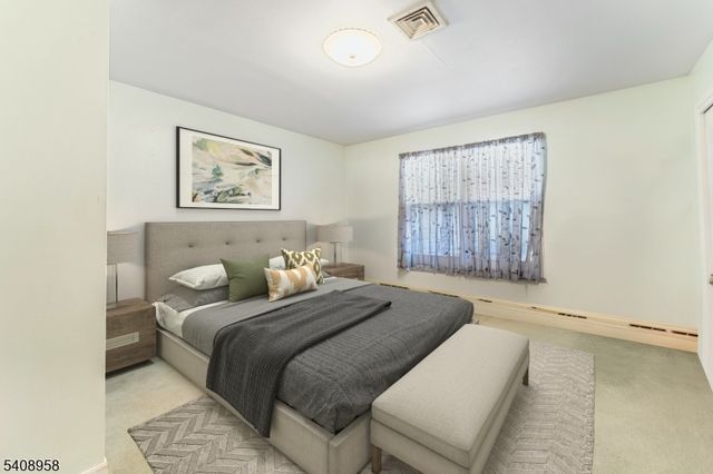 60 White Oak Rd, Parsippany-troy Hills Twp., NJ 07054