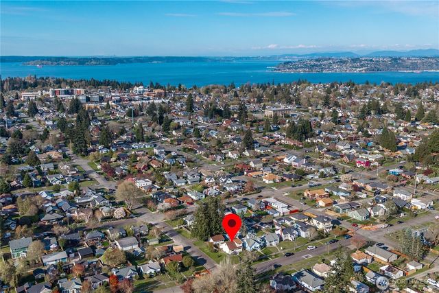 4021 N 14th Street, Tacoma, WA 98406