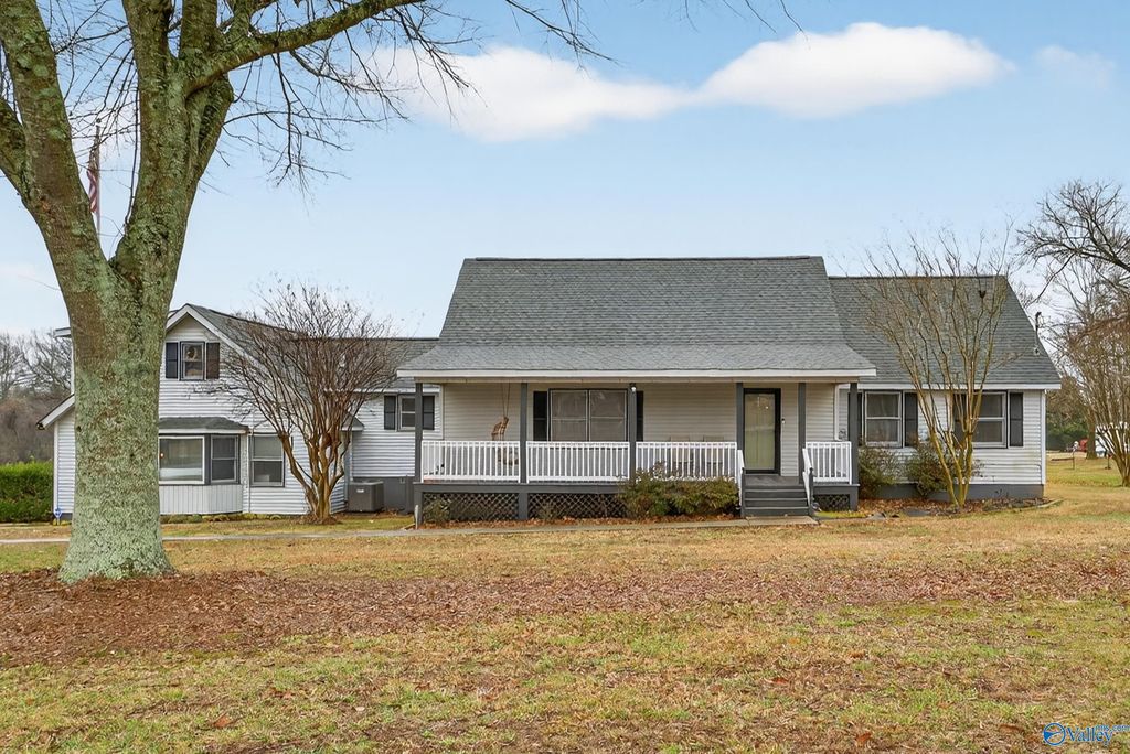 1056 Old Trinity Road, Trinity, AL 35673