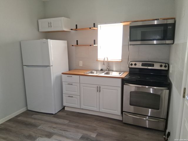539 Hicks, San Antonio, TX 78210