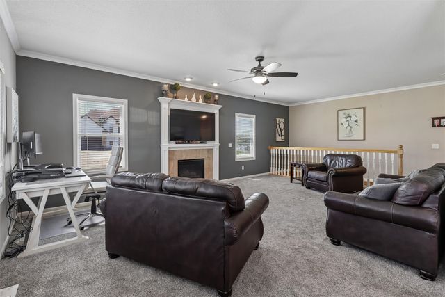 1701 Crabapple Lane, Granger, IA 50109