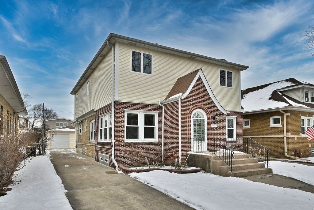 7324 W Lunt Avenue, Chicago, IL 60631