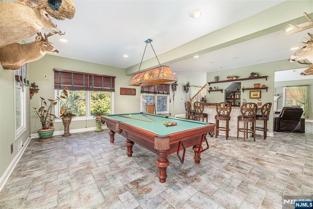 7 Stonehedge Drive, Hardyston, NJ 07460