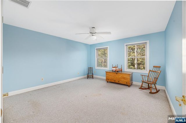 7 Stonehedge Drive, Hardyston, NJ 07460