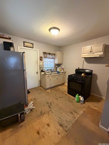 255 Compton, San Antonio, TX 78214