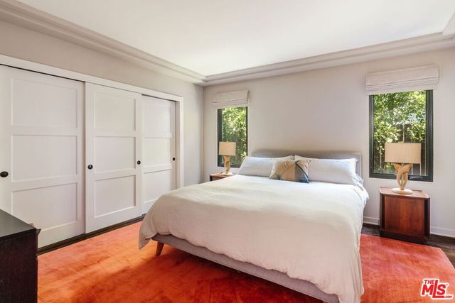 2621 E Glenoaks Boulevard, Glendale, CA 91206