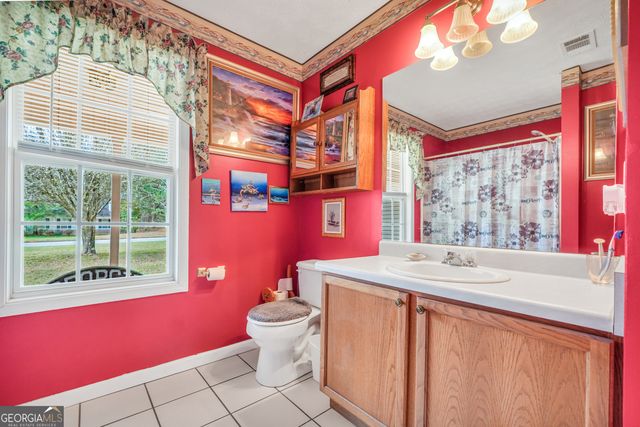 15 Tara Way, Covington, GA 30016