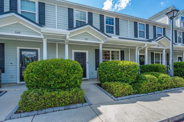 507 Hemingway Circle, Summerville, SC 29483