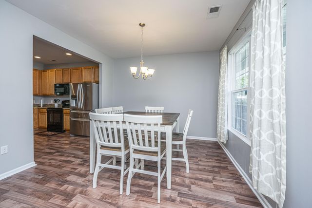 507 Hemingway Circle, Summerville, SC 29483