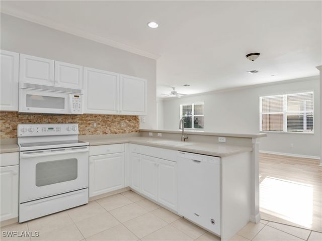 2305 Carnaby CT, Lehigh Acres, FL 33973