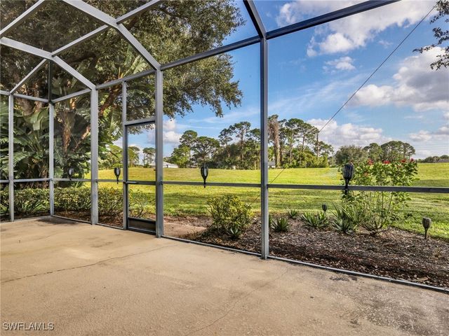 2305 Carnaby CT, Lehigh Acres, FL 33973